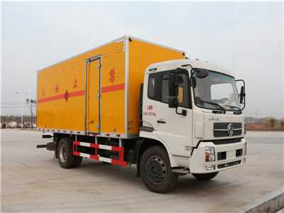 東風(fēng)天錦6.6米/6.2米爆破器材運(yùn)輸車(chē)